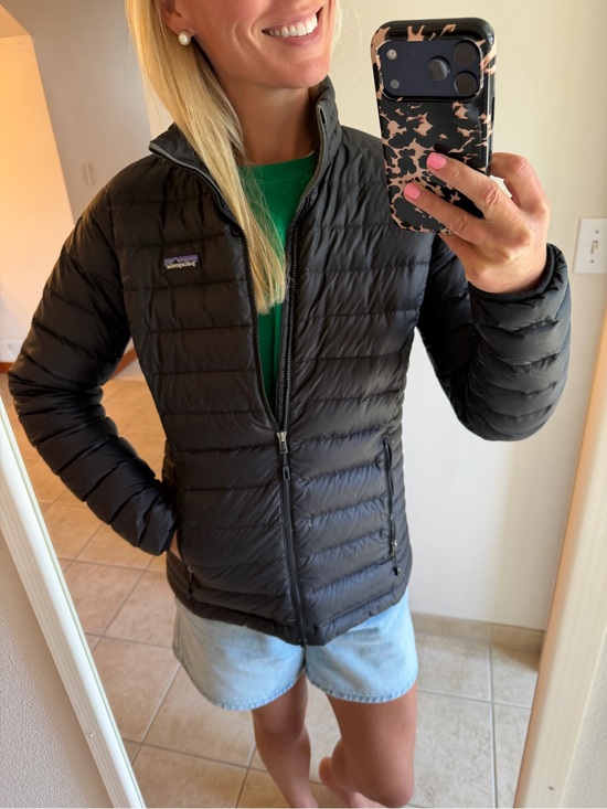 Patagonia Jackets & Blazers - Patagonia Women's Black Lightweight Down Jacket, Size M